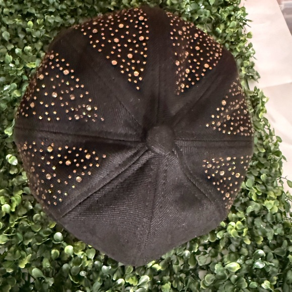 Stylish Black Cap with Gold Studs - Picture 4 of 8